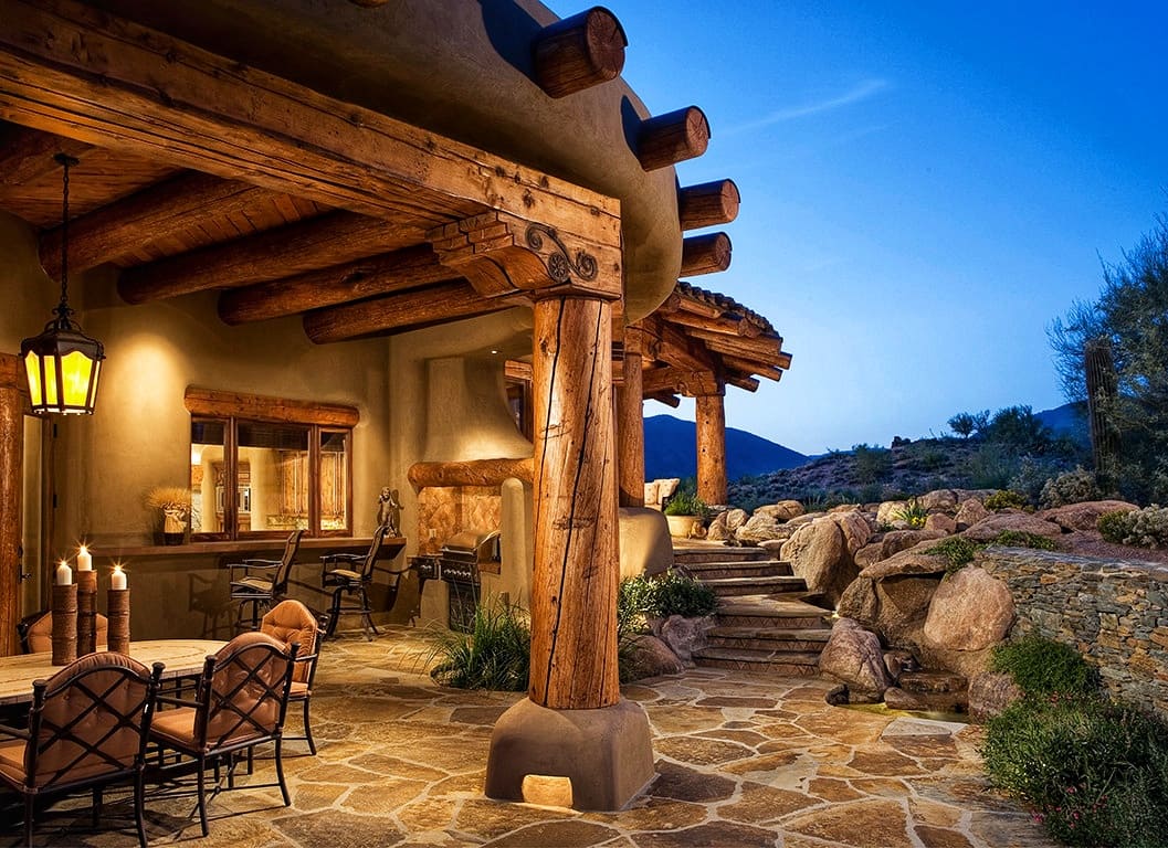 10 Flagstone Patio Ideas for The Perfect Courtyard