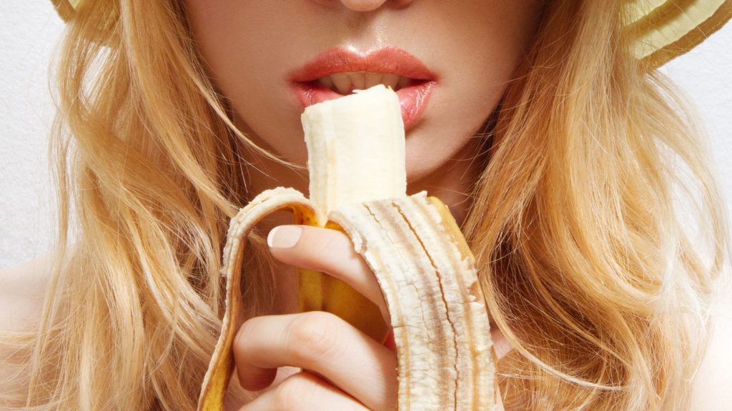 Bananas Are a Safe Snack for Everyone With Heartburn