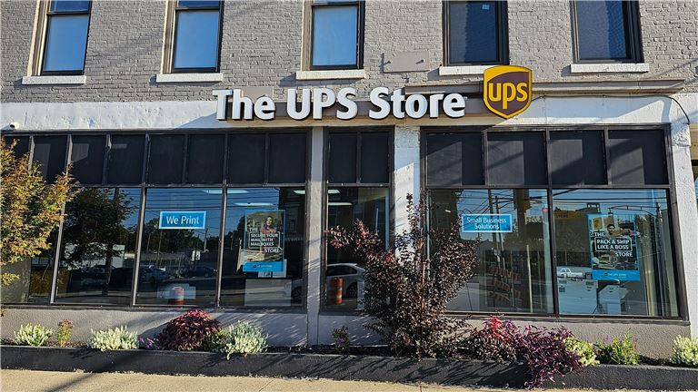 the ups store 