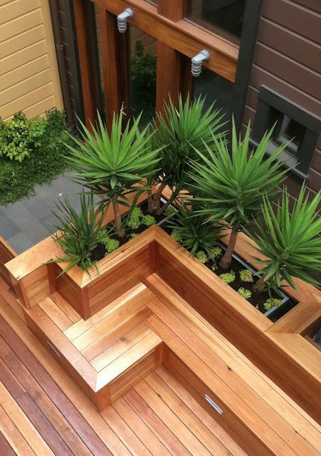 Deck with Planter Boxes