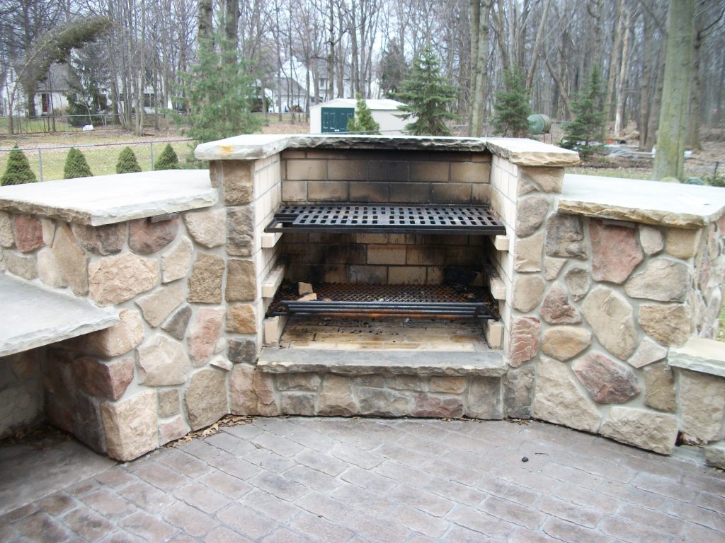 Fireplace with Grill Facility