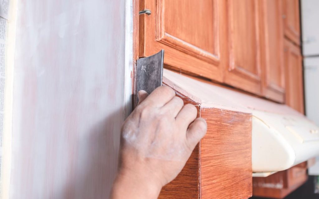 Quick Tips to Add More Efficiency To Your DIY Wood Cabinet Remodeling Project