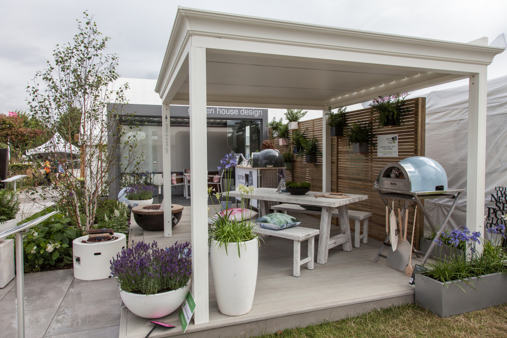 Stand Alone Patio Outdoor Kitchen