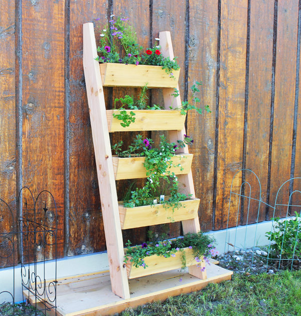 Upcycle a Wooden Ladder