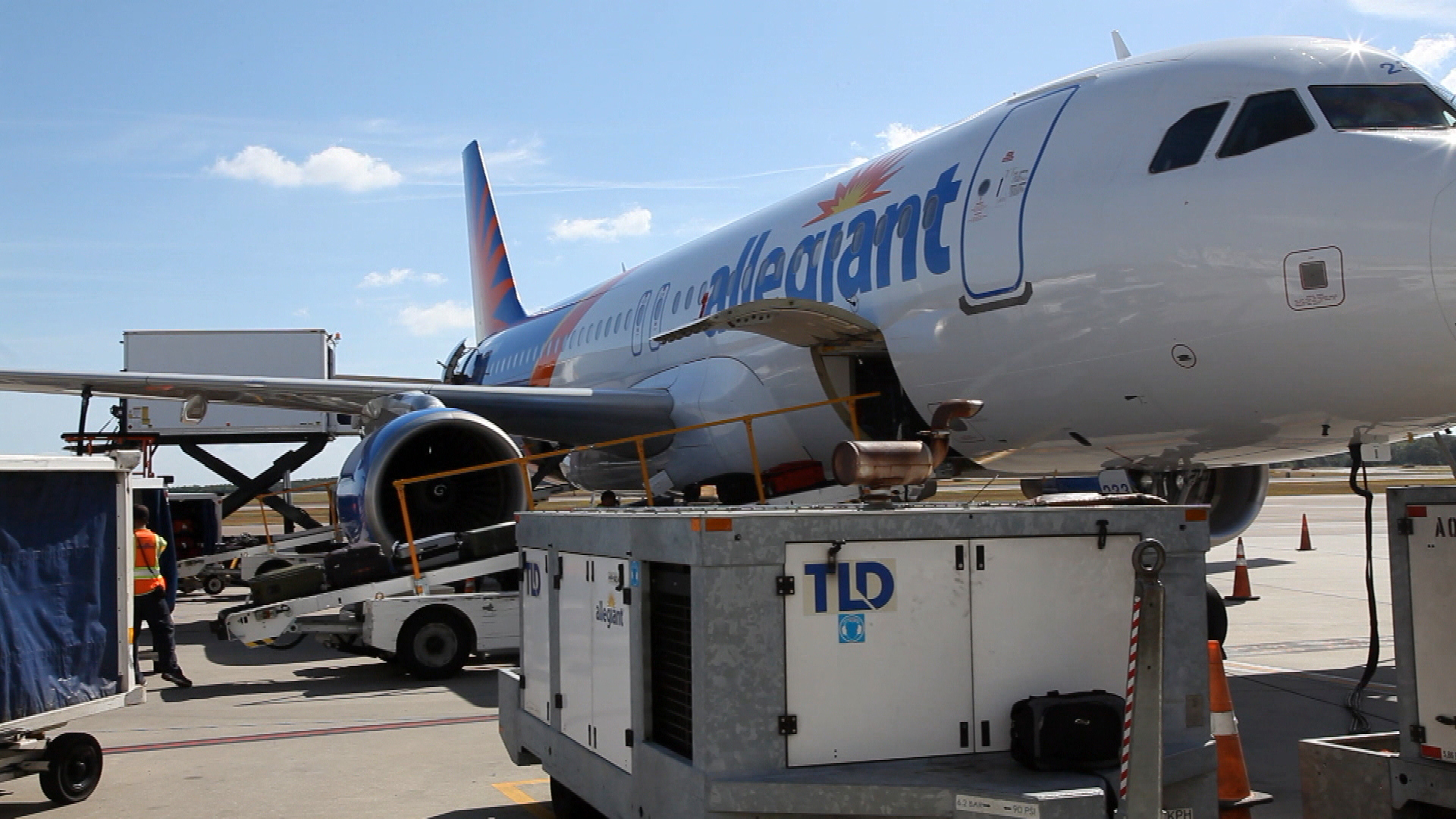 What is Wrong with Allegiant's Safety?