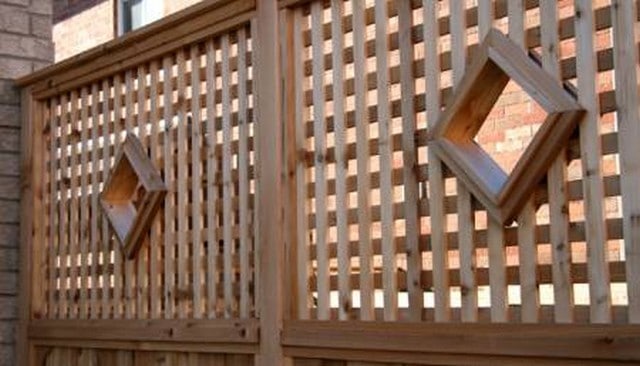 Wood Lattice Screen